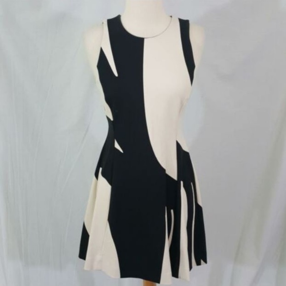 Banana Republic Dresses & Skirts - Banana Republic Black Cream Fit & Flare Dress 4P